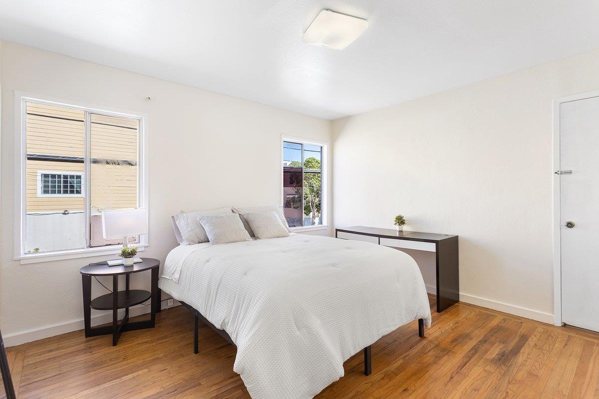 Detail Gallery Image 5 of 24 For 1000 Crescent Ave, San Francisco,  CA 94110 - 3 Beds | 2 Baths