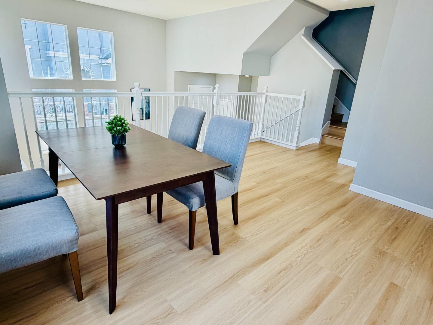 Detail Gallery Image 11 of 50 For 562 Montego Ter, Sunnyvale,  CA 94089 - 4 Beds | 3 Baths