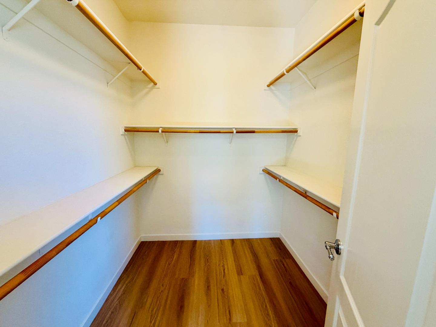 Detail Gallery Image 33 of 50 For 562 Montego Ter, Sunnyvale,  CA 94089 - 4 Beds | 3 Baths