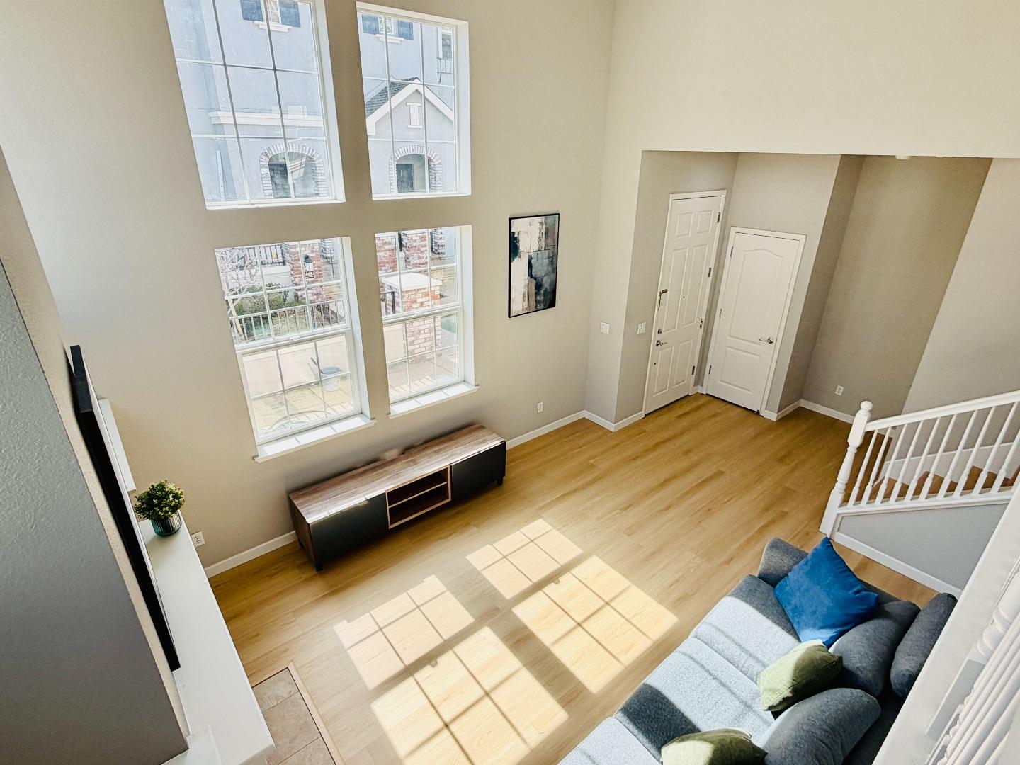 Detail Gallery Image 9 of 50 For 562 Montego Ter, Sunnyvale,  CA 94089 - 4 Beds | 3 Baths