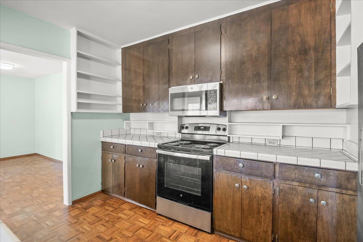 Detail Gallery Image 10 of 16 For 1180 Rosewood Ave, San Carlos,  CA 94070 - 2 Beds | 1 Baths