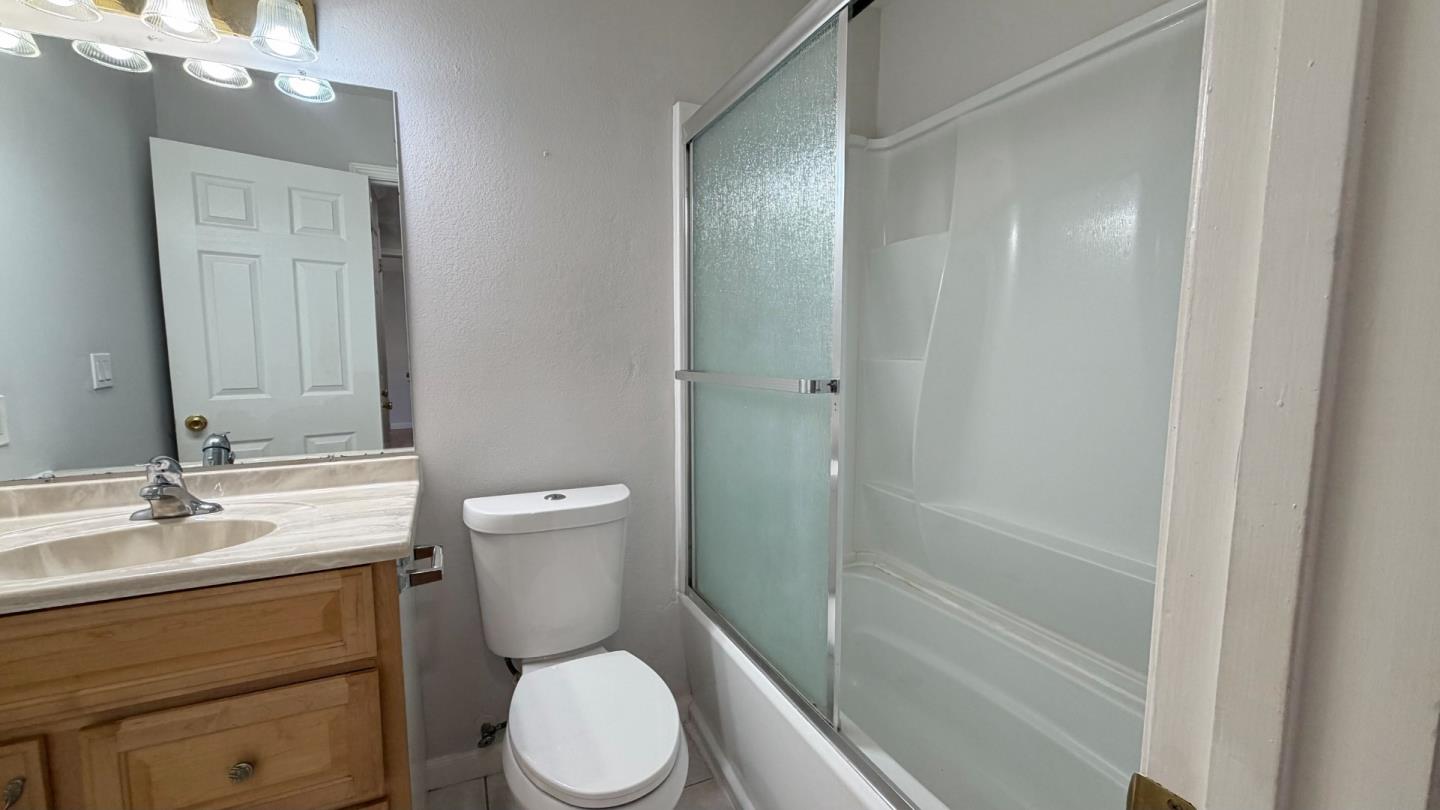 Photo #16: ML82037556 Listing: Photo #16