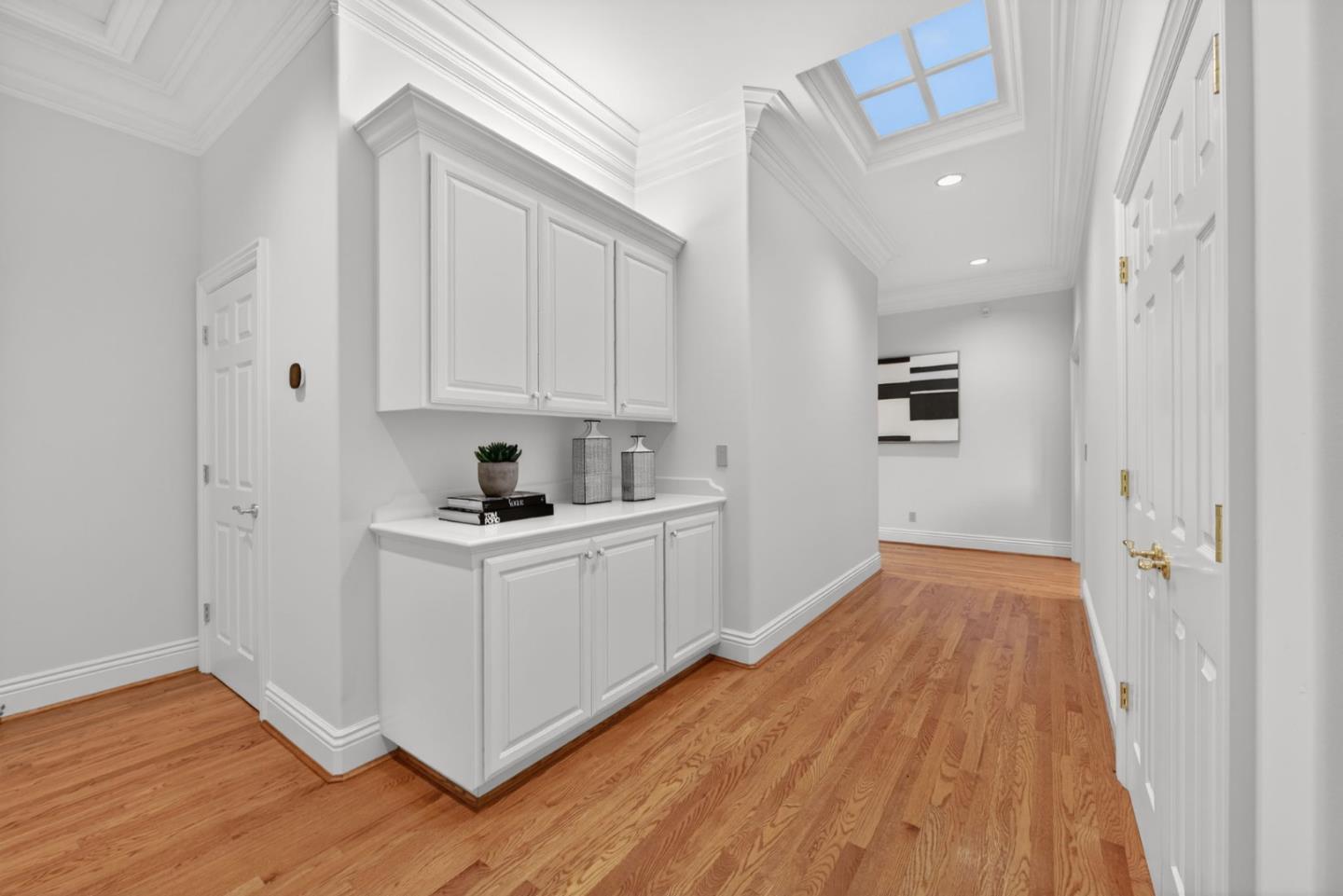 Detail Gallery Image 19 of 37 For 20026 Heritage Oak, Saratoga,  CA 95070 - 4 Beds | 3/1 Baths