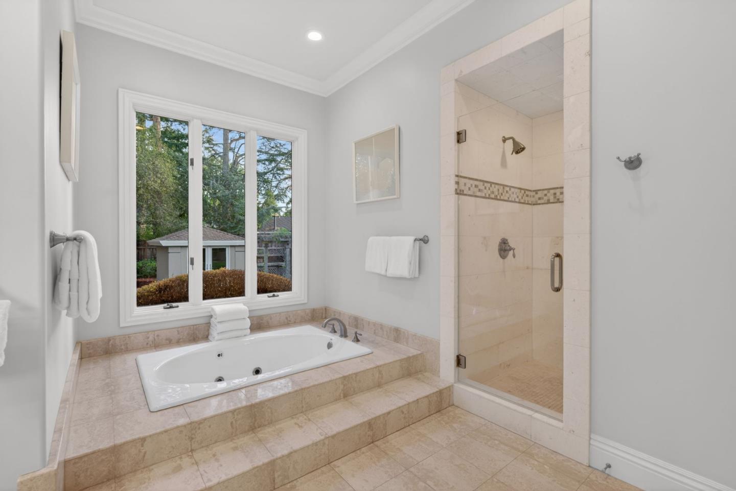 Detail Gallery Image 25 of 37 For 20026 Heritage Oak, Saratoga,  CA 95070 - 4 Beds | 3/1 Baths