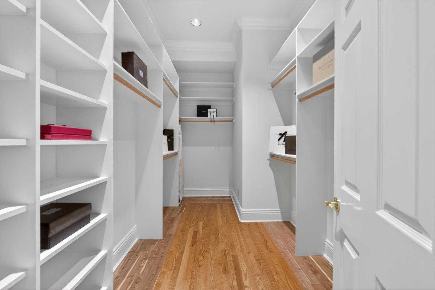 Detail Gallery Image 27 of 37 For 20026 Heritage Oak, Saratoga,  CA 95070 - 4 Beds | 3/1 Baths