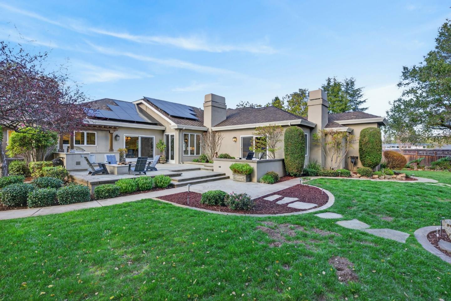 Detail Gallery Image 29 of 37 For 20026 Heritage Oak, Saratoga,  CA 95070 - 4 Beds | 3/1 Baths