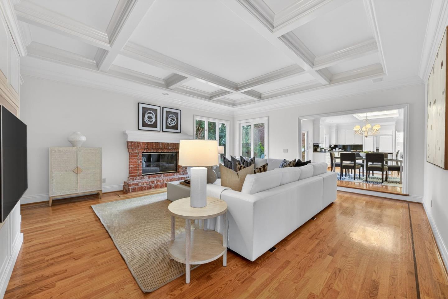 Detail Gallery Image 8 of 37 For 20026 Heritage Oak, Saratoga,  CA 95070 - 4 Beds | 3/1 Baths