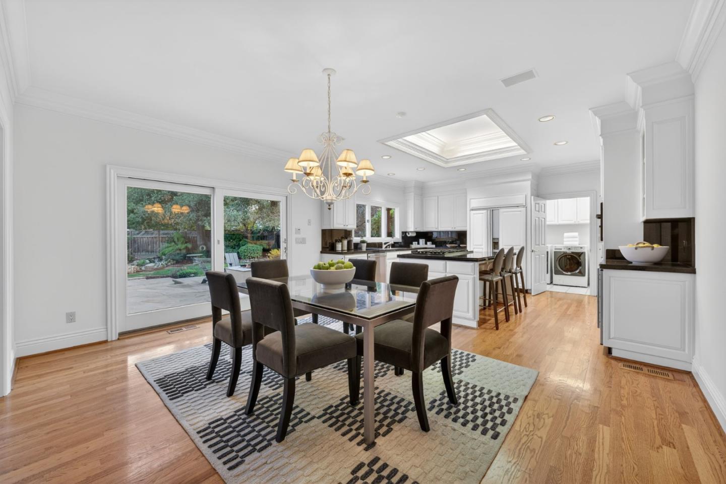 Detail Gallery Image 9 of 37 For 20026 Heritage Oak, Saratoga,  CA 95070 - 4 Beds | 3/1 Baths