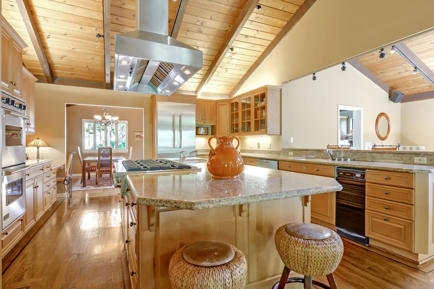 Front Image Thumbnail for ML82037561