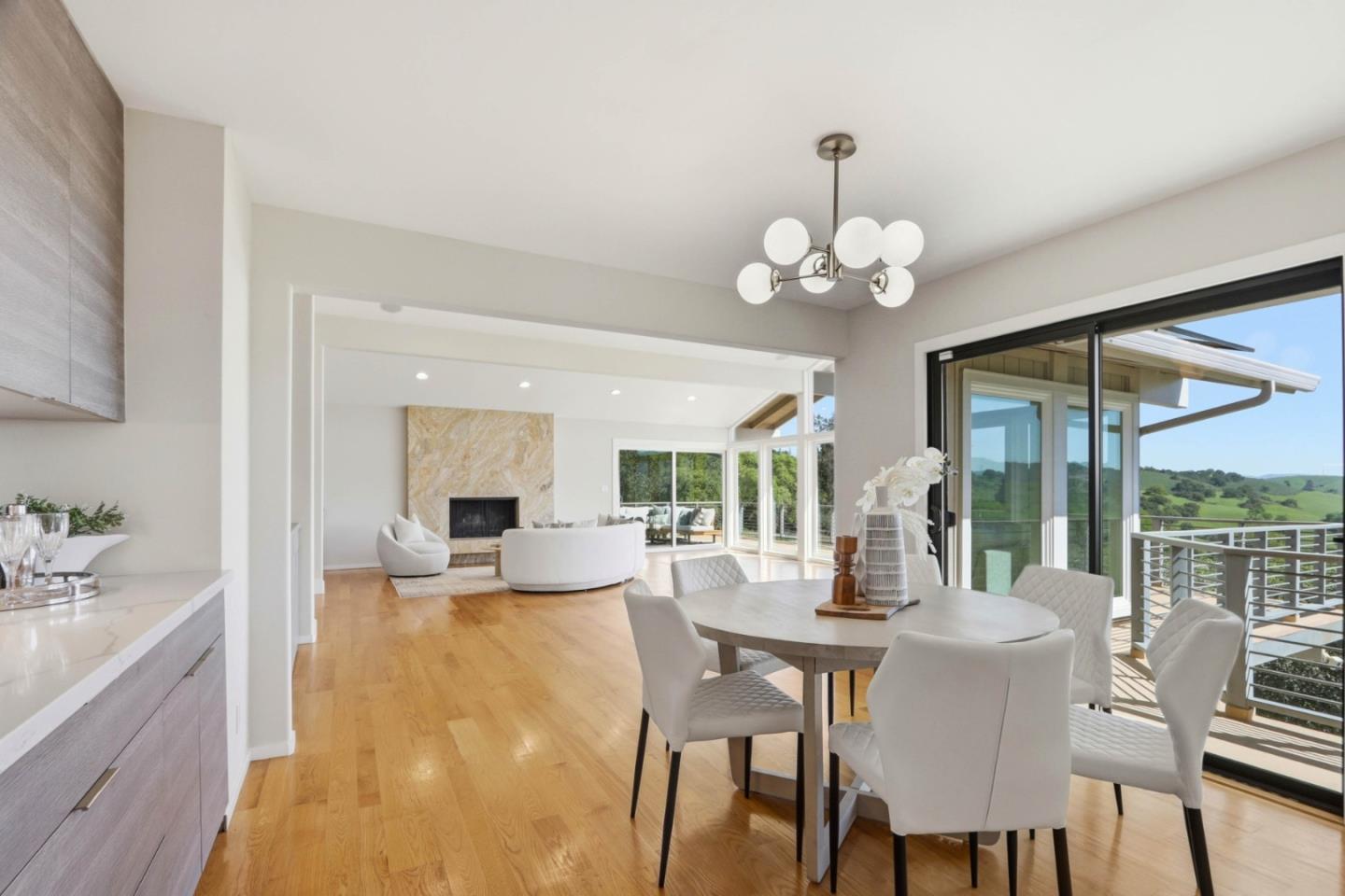 Detail Gallery Image 17 of 102 For 20768 Scenic Vista Dr, San Jose,  CA 95120 - 5 Beds | 3/1 Baths