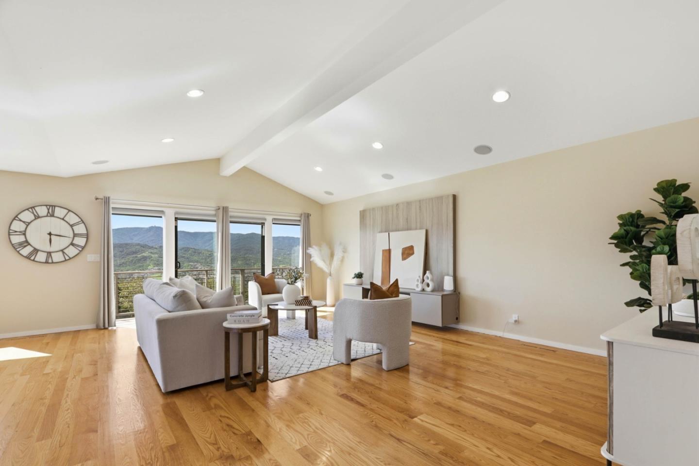 Detail Gallery Image 29 of 102 For 20768 Scenic Vista Dr, San Jose,  CA 95120 - 5 Beds | 3/1 Baths