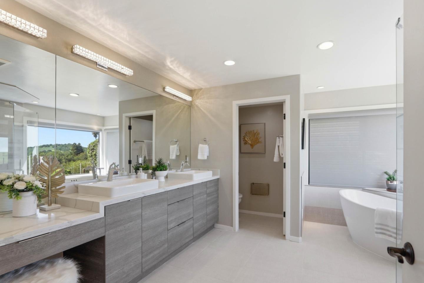 Detail Gallery Image 49 of 102 For 20768 Scenic Vista Dr, San Jose,  CA 95120 - 5 Beds | 3/1 Baths