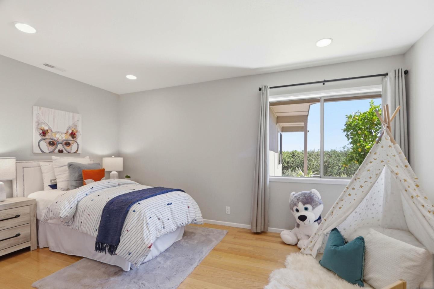 Detail Gallery Image 54 of 102 For 20768 Scenic Vista Dr, San Jose,  CA 95120 - 5 Beds | 3/1 Baths