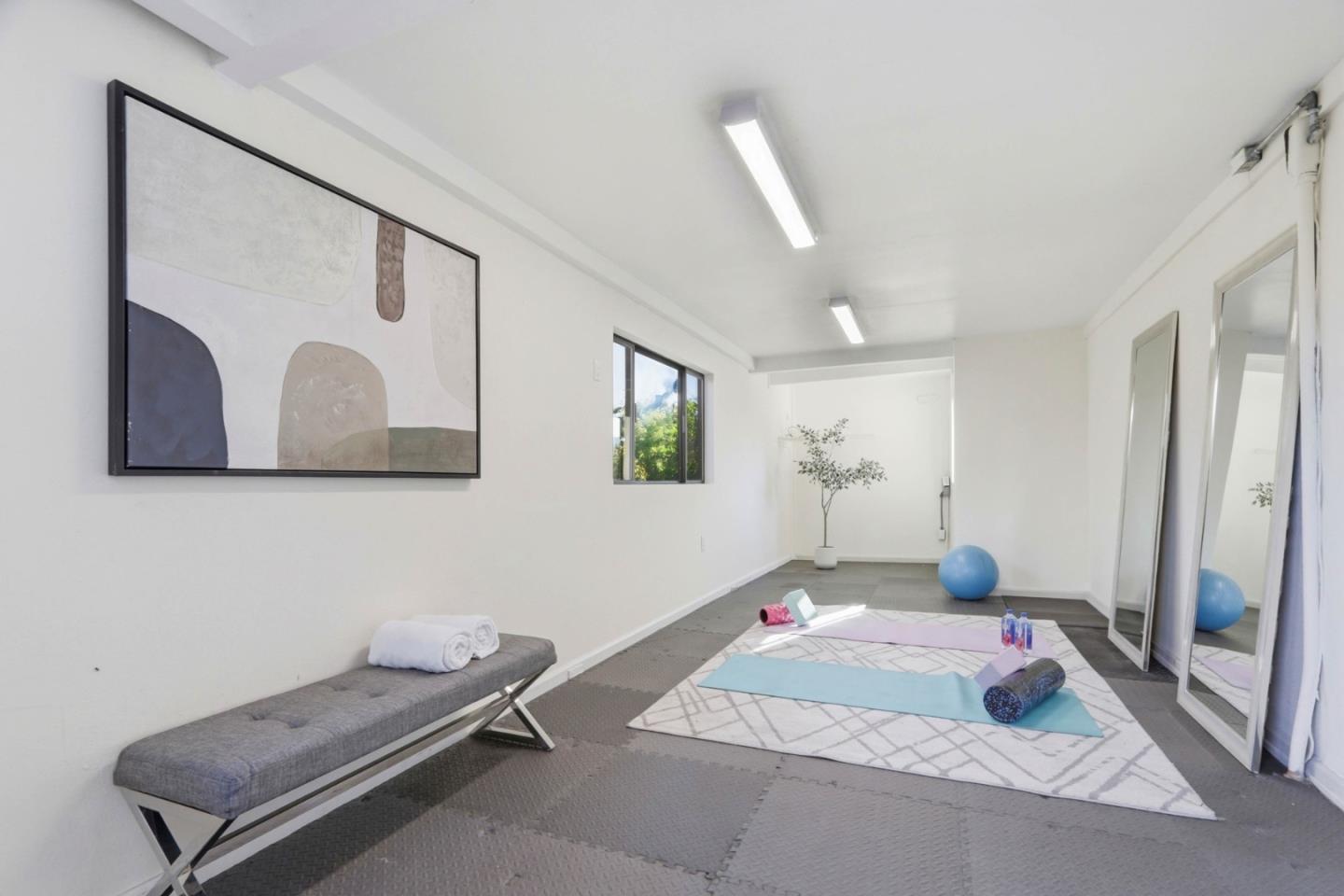 Detail Gallery Image 64 of 102 For 20768 Scenic Vista Dr, San Jose,  CA 95120 - 5 Beds | 3/1 Baths