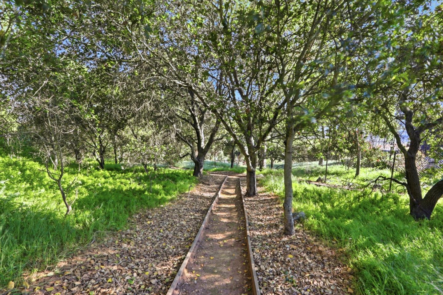 Detail Gallery Image 97 of 102 For 20768 Scenic Vista Dr, San Jose,  CA 95120 - 5 Beds | 3/1 Baths