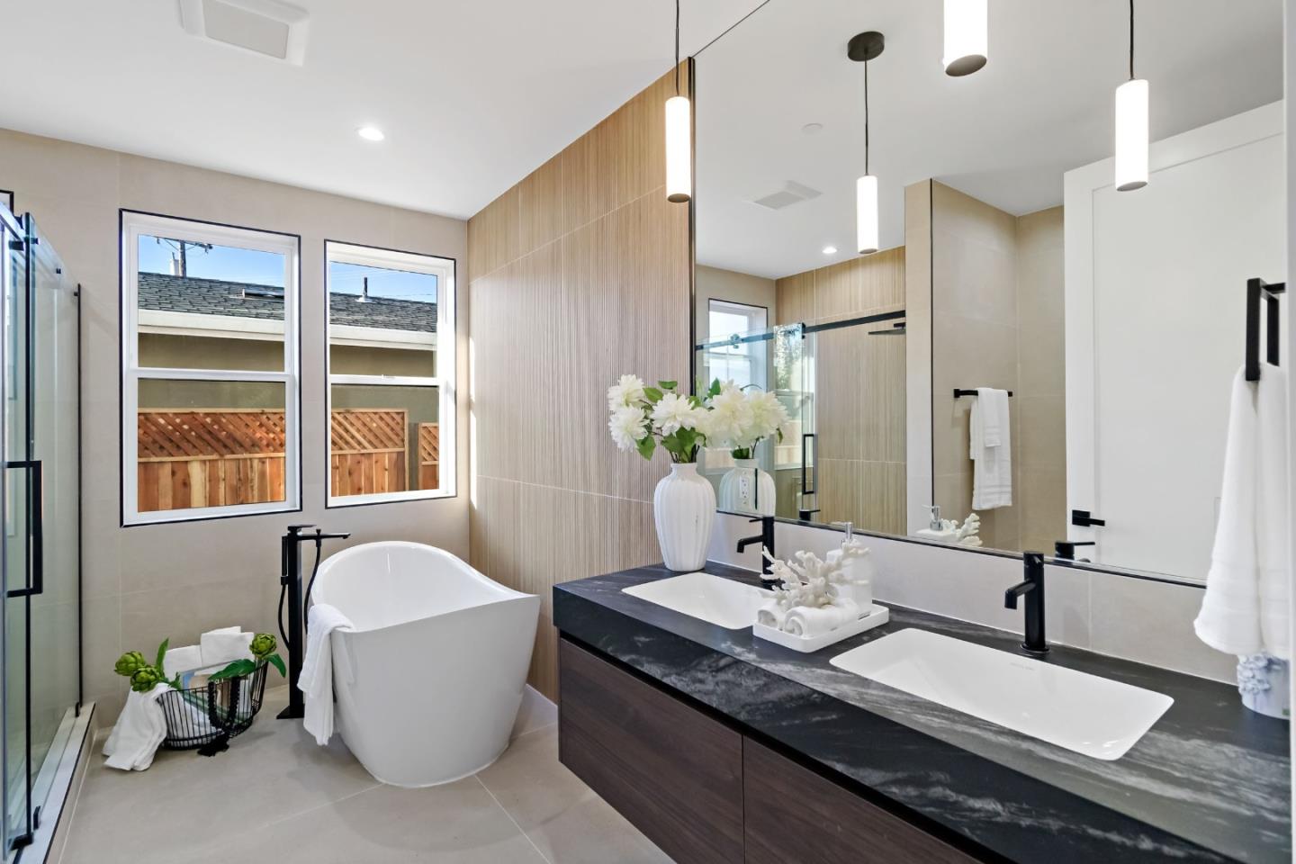 Detail Gallery Image 29 of 72 For 1040 W Riverside Way, San Jose,  CA 95129 - 6 Beds | 5/1 Baths