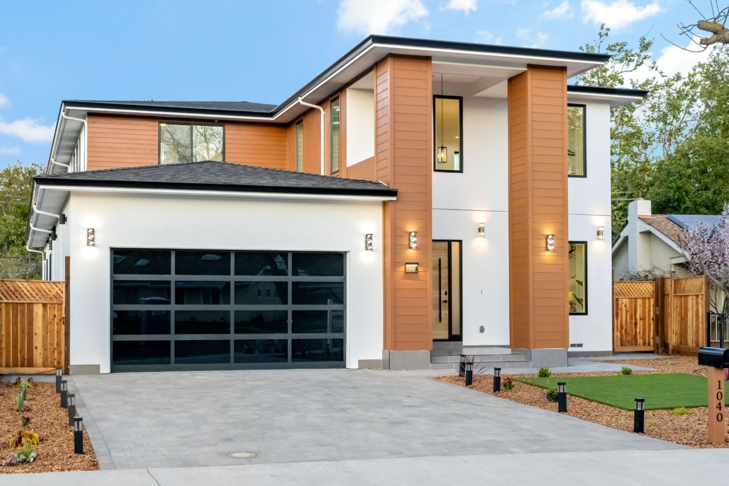 Detail Gallery Image 3 of 72 For 1040 W Riverside Way, San Jose,  CA 95129 - 6 Beds | 5/1 Baths