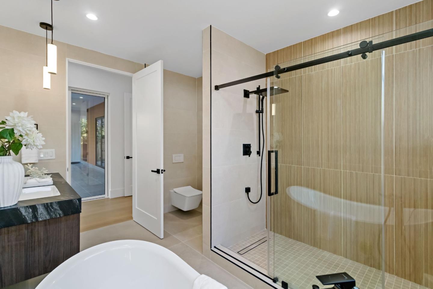 Detail Gallery Image 30 of 72 For 1040 W Riverside Way, San Jose,  CA 95129 - 6 Beds | 5/1 Baths