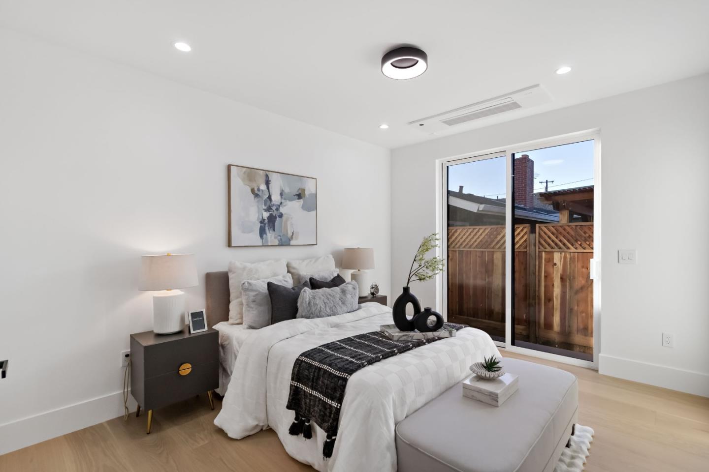 Detail Gallery Image 32 of 72 For 1040 W Riverside Way, San Jose,  CA 95129 - 6 Beds | 5/1 Baths