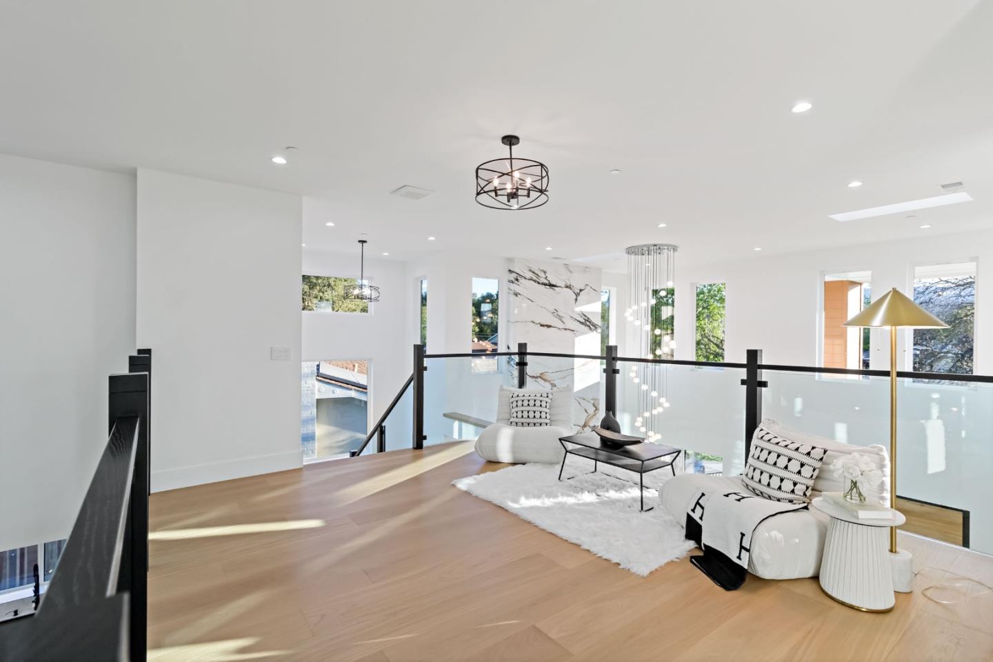 Detail Gallery Image 45 of 72 For 1040 W Riverside Way, San Jose,  CA 95129 - 6 Beds | 5/1 Baths