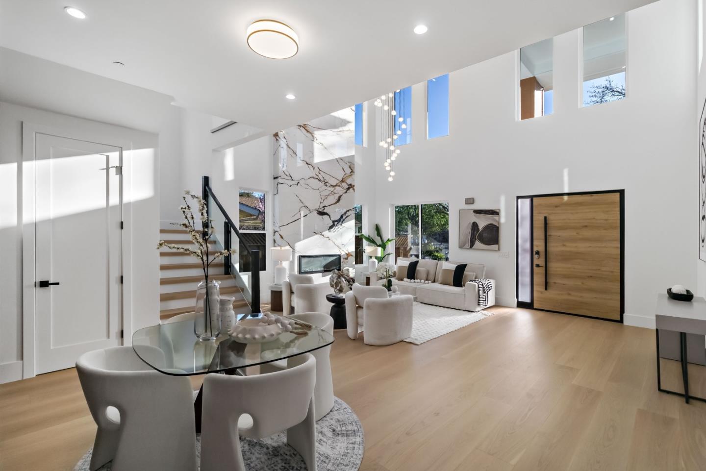 Detail Gallery Image 8 of 72 For 1040 W Riverside Way, San Jose,  CA 95129 - 6 Beds | 5/1 Baths