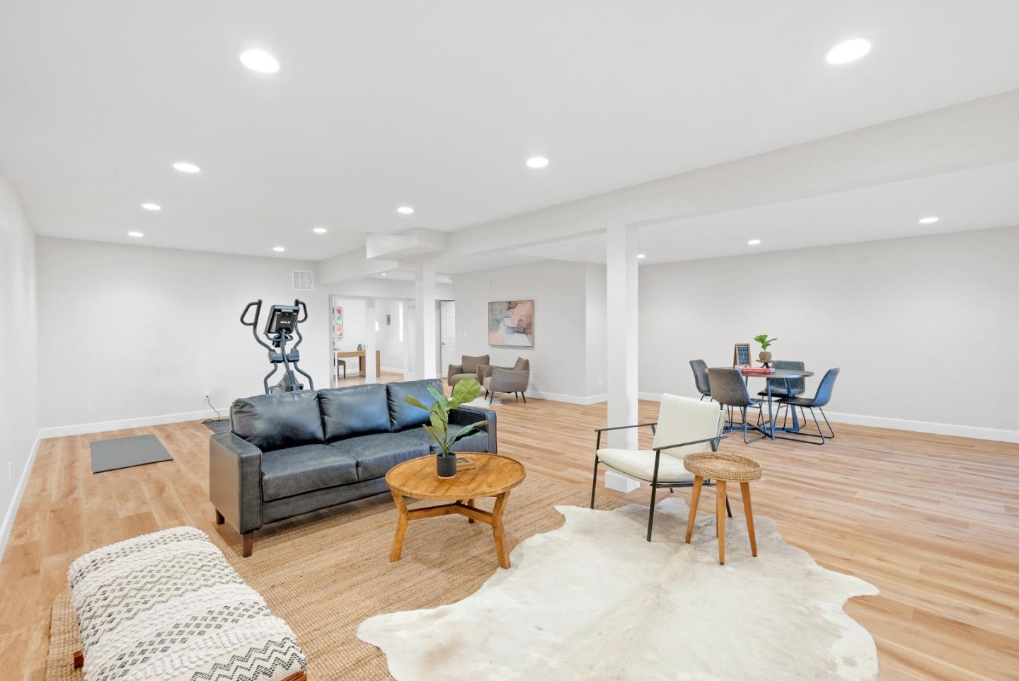 Detail Gallery Image 26 of 48 For 3270 Paseo Vista Ave, San Martin,  CA 95046 - 4 Beds | 3 Baths