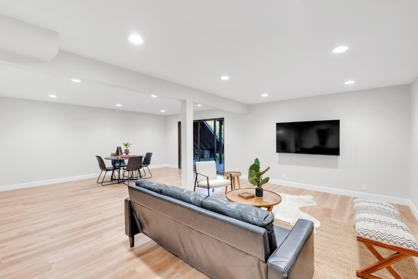 Detail Gallery Image 28 of 48 For 3270 Paseo Vista Ave, San Martin,  CA 95046 - 4 Beds | 3 Baths