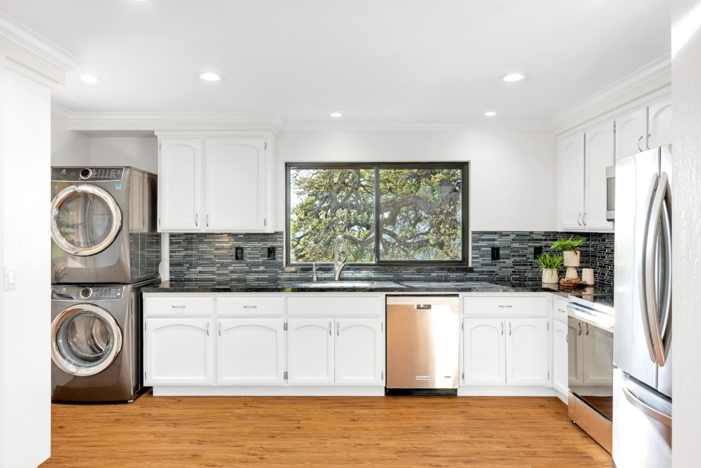 Detail Gallery Image 38 of 48 For 3270 Paseo Vista Ave, San Martin,  CA 95046 - 4 Beds | 3 Baths