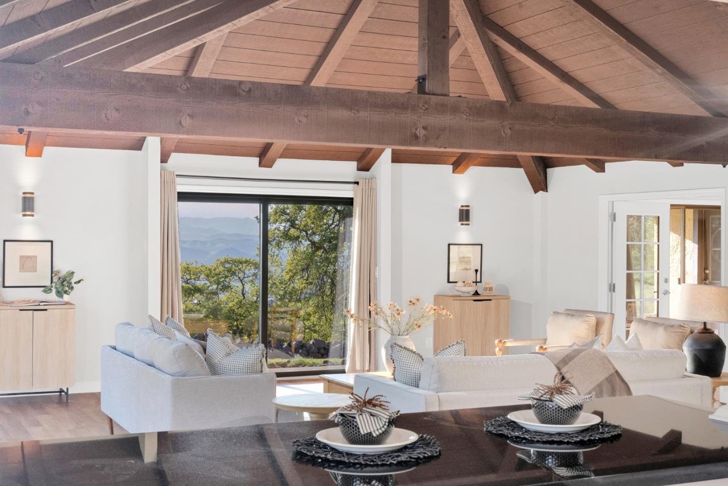 Detail Gallery Image 5 of 48 For 3270 Paseo Vista Ave, San Martin,  CA 95046 - 4 Beds | 3 Baths