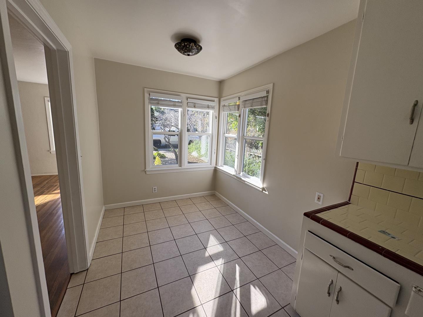 Detail Gallery Image 11 of 19 For 241 Lerwick Dr, Monterey,  CA 93940 - 2 Beds | 1 Baths