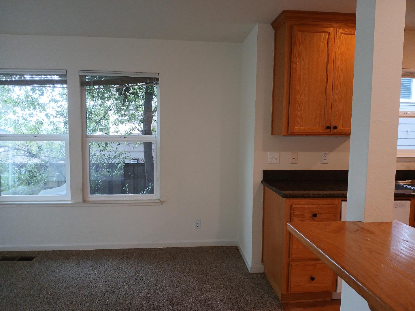 Detail Gallery Image 19 of 24 For 410 Coronado St, El Granada,  CA 94018 - 1 Beds | 1 Baths