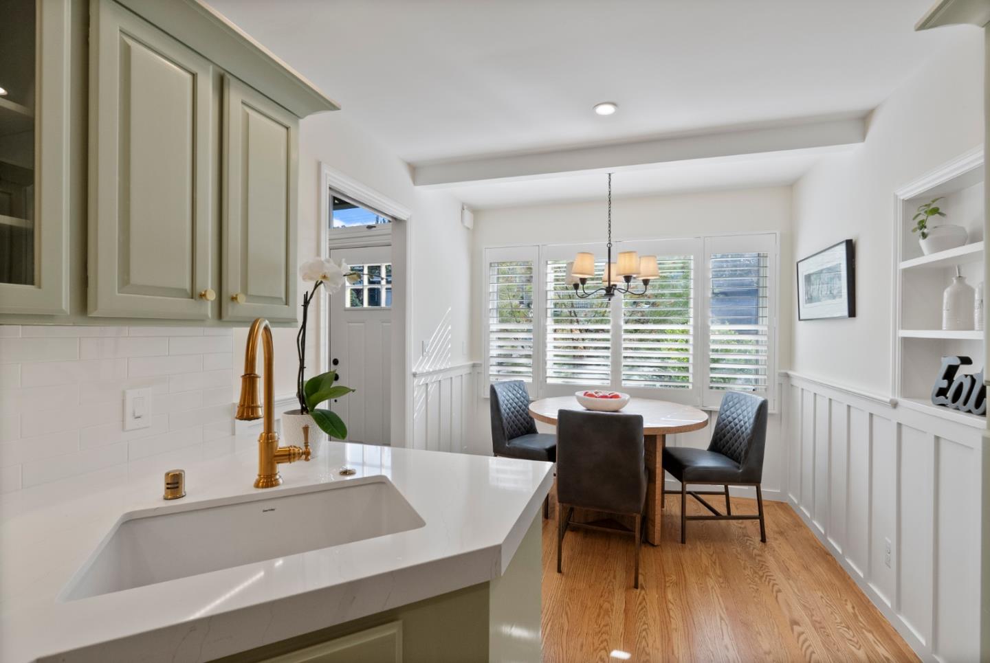 Detail Gallery Image 12 of 46 For 1632 Notre Dame Ave, Belmont,  CA 94002 - 3 Beds | 3 Baths