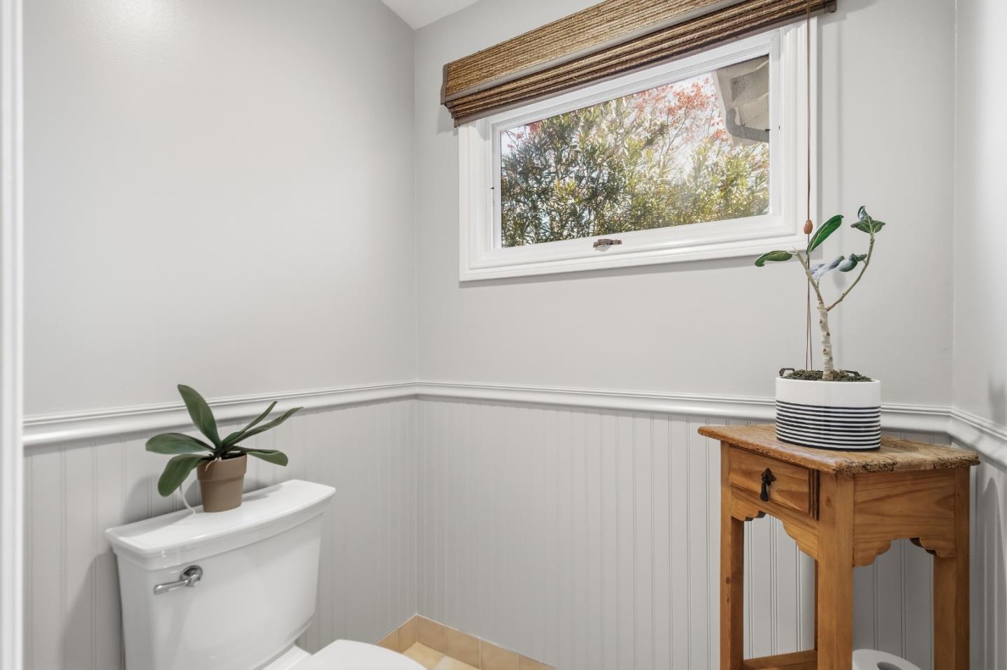 Detail Gallery Image 22 of 46 For 1632 Notre Dame Ave, Belmont,  CA 94002 - 3 Beds | 3 Baths