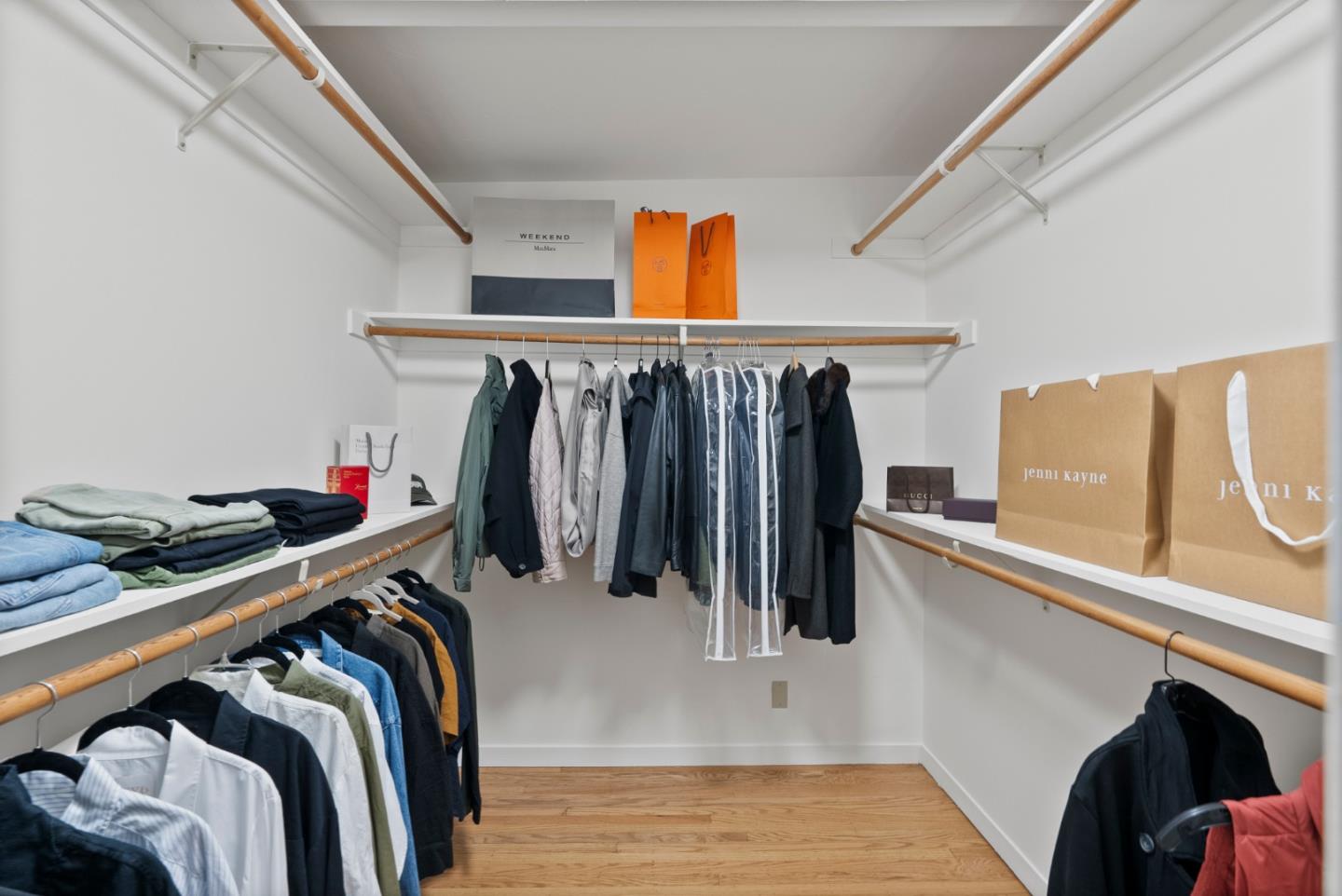 Detail Gallery Image 25 of 46 For 1632 Notre Dame Ave, Belmont,  CA 94002 - 3 Beds | 3 Baths