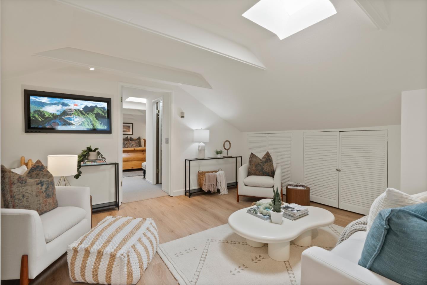 Detail Gallery Image 32 of 46 For 1632 Notre Dame Ave, Belmont,  CA 94002 - 3 Beds | 3 Baths