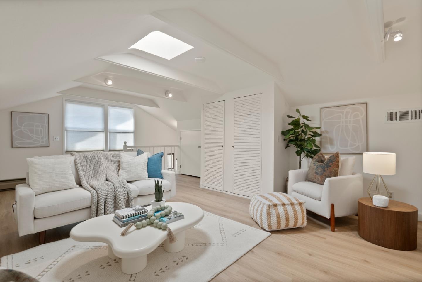 Detail Gallery Image 33 of 46 For 1632 Notre Dame Ave, Belmont,  CA 94002 - 3 Beds | 3 Baths