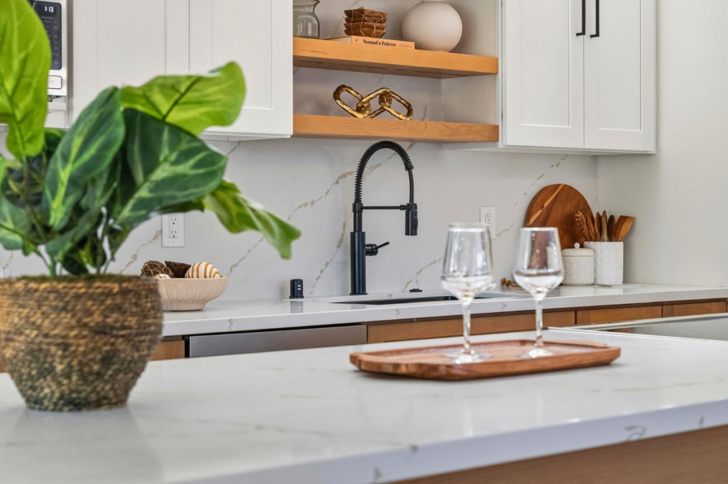 Detail Gallery Image 15 of 48 For 4225 Park Blvd, Palo Alto,  CA 94306 - 4 Beds | 2 Baths