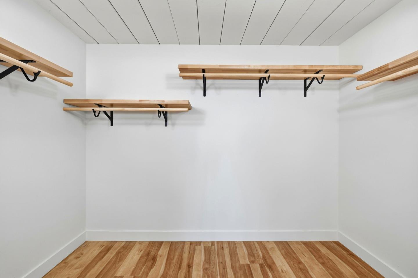 Detail Gallery Image 32 of 48 For 4225 Park Blvd, Palo Alto,  CA 94306 - 4 Beds | 2 Baths