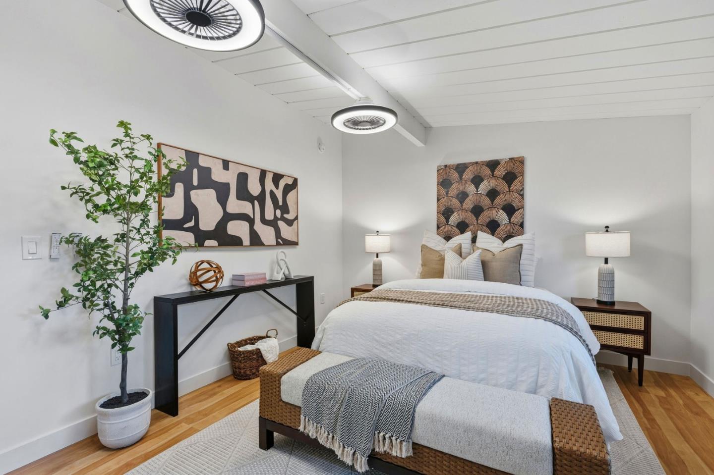 Detail Gallery Image 34 of 48 For 4225 Park Blvd, Palo Alto,  CA 94306 - 4 Beds | 2 Baths