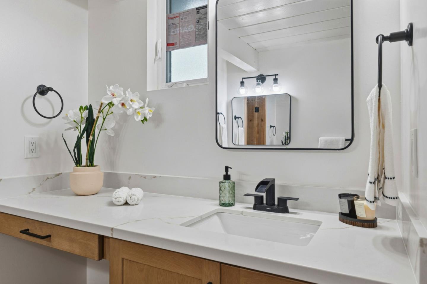 Detail Gallery Image 42 of 48 For 4225 Park Blvd, Palo Alto,  CA 94306 - 4 Beds | 2 Baths