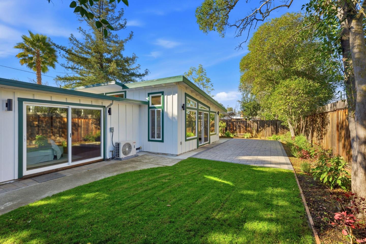 Detail Gallery Image 46 of 48 For 4225 Park Blvd, Palo Alto,  CA 94306 - 4 Beds | 2 Baths