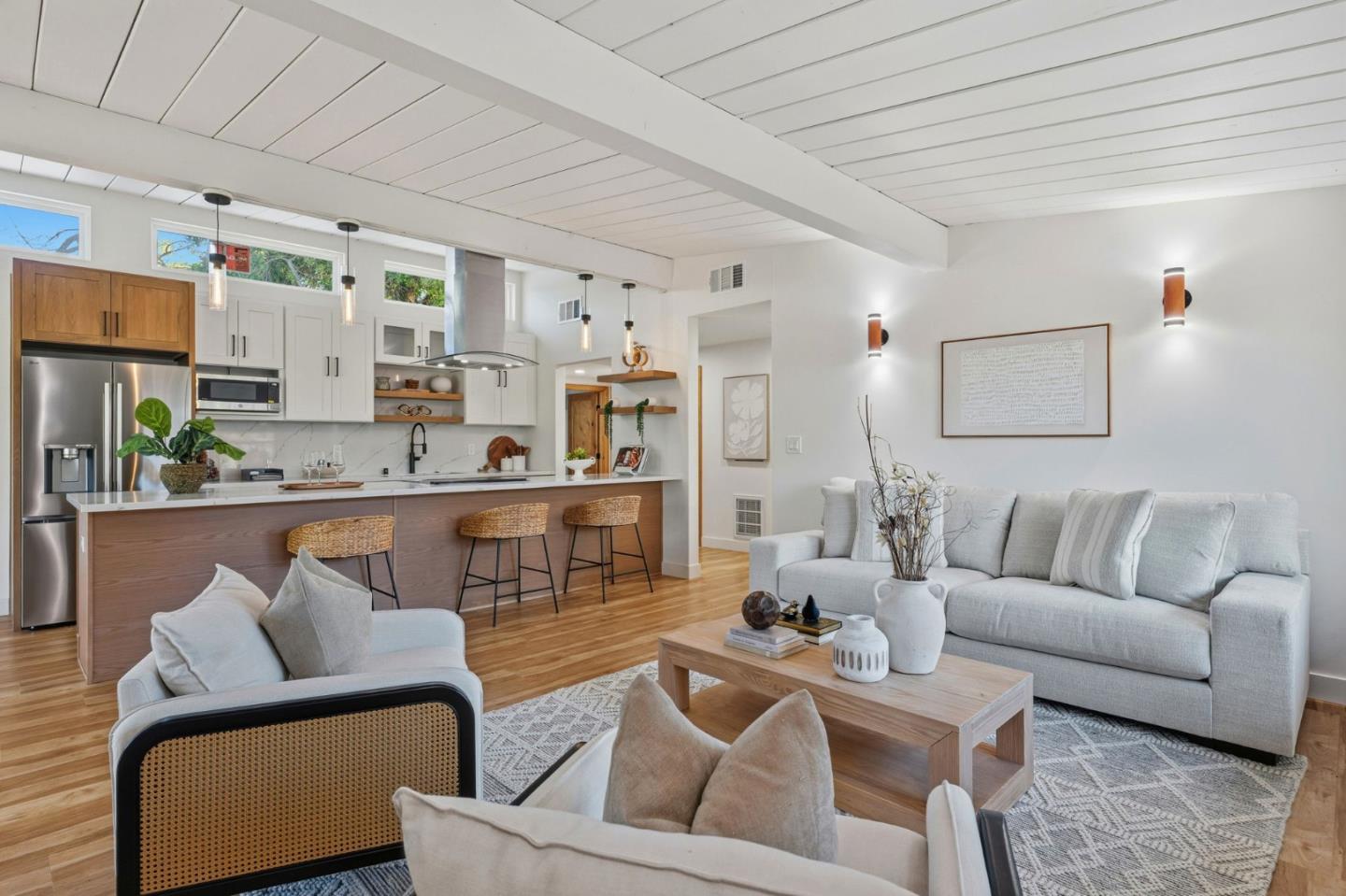 Detail Gallery Image 8 of 48 For 4225 Park Blvd, Palo Alto,  CA 94306 - 4 Beds | 2 Baths