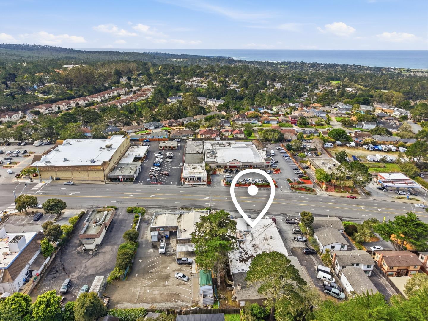 Detail Gallery Image 2 of 10 For 1157 Forest Ave, Pacific Grove,  CA 93950 - – Beds | – Baths