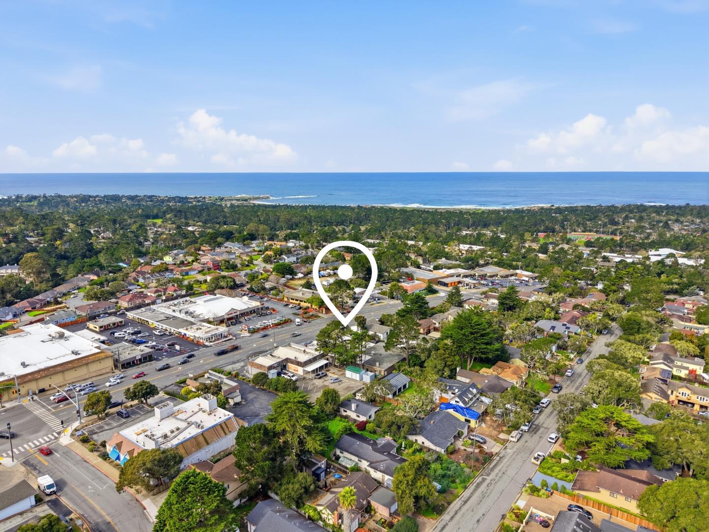 Detail Gallery Image 4 of 10 For 1157 Forest Ave, Pacific Grove,  CA 93950 - – Beds | – Baths