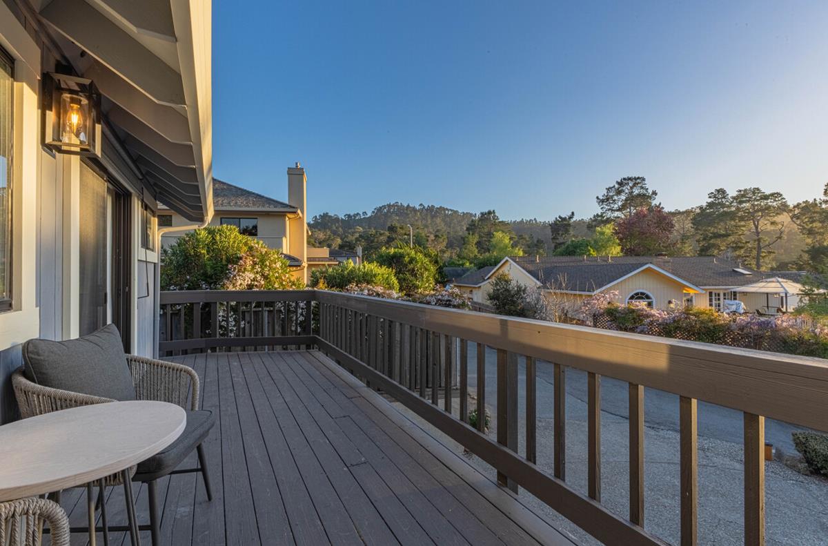 Detail Gallery Image 40 of 59 For 22 Deer Forest Dr, Monterey,  CA 93940 - 4 Beds | 2/1 Baths