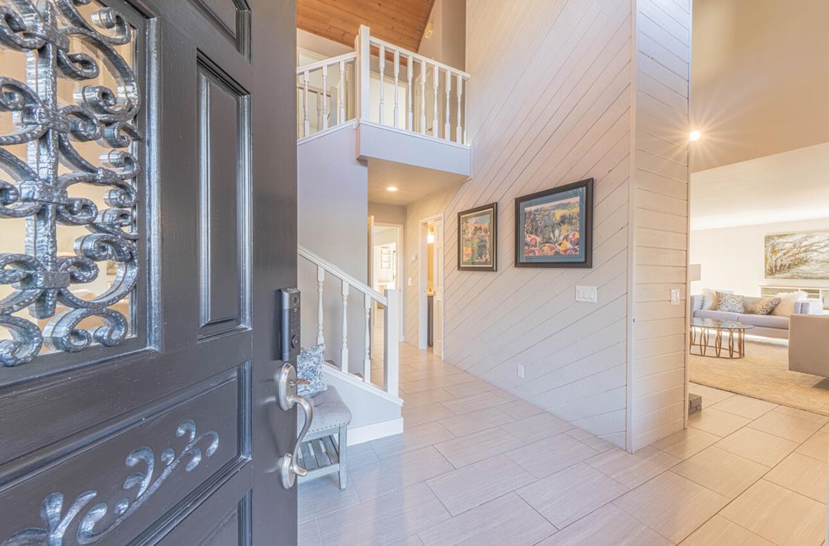 Detail Gallery Image 6 of 59 For 22 Deer Forest Dr, Monterey,  CA 93940 - 4 Beds | 2/1 Baths