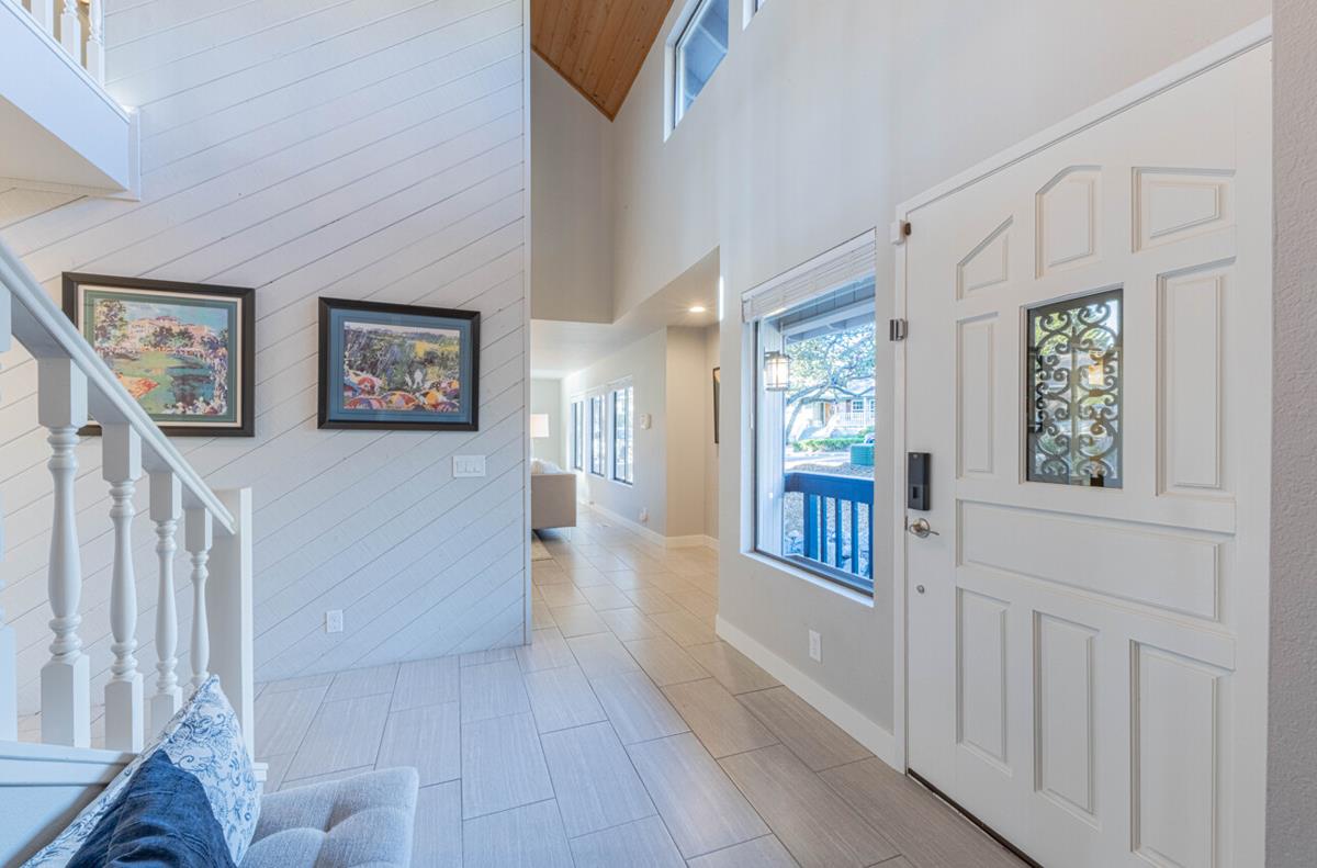 Detail Gallery Image 7 of 59 For 22 Deer Forest Dr, Monterey,  CA 93940 - 4 Beds | 2/1 Baths