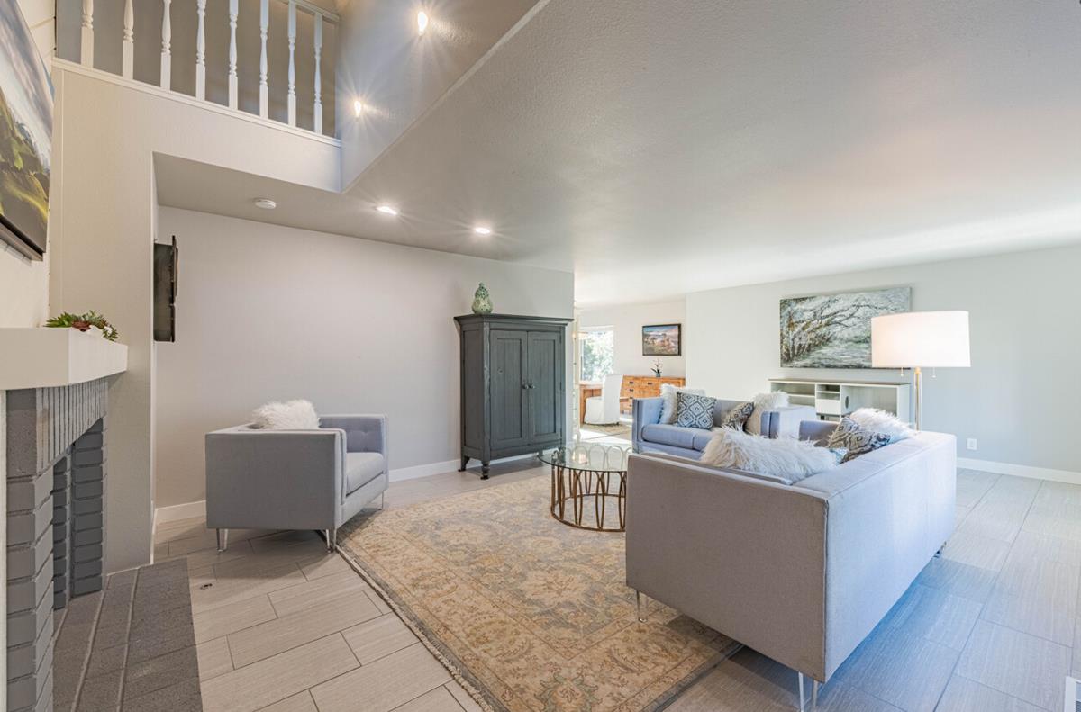 Detail Gallery Image 8 of 59 For 22 Deer Forest Dr, Monterey,  CA 93940 - 4 Beds | 2/1 Baths