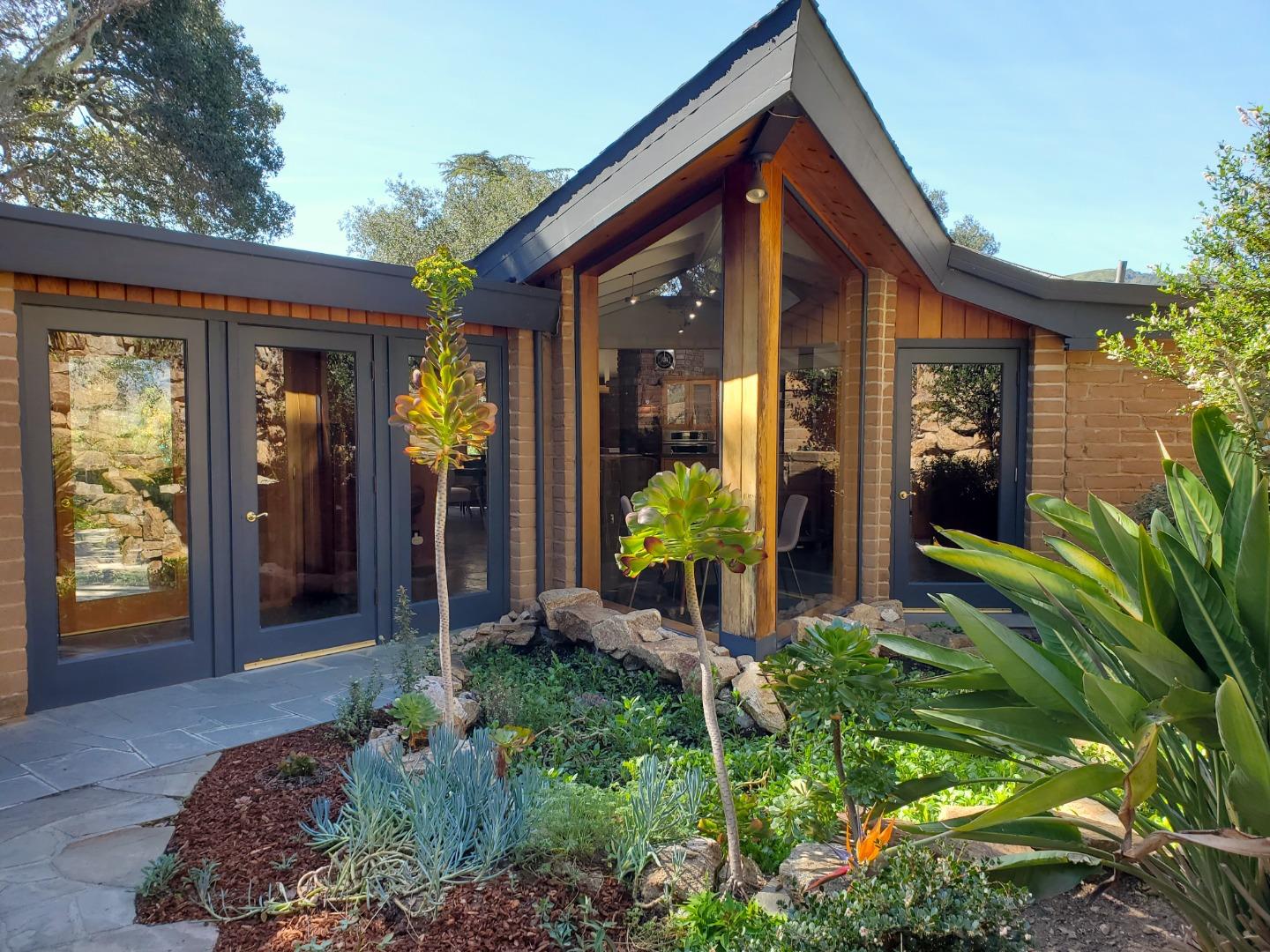 Detail Gallery Image 30 of 55 For 9 Story Road, Carmel Valley,  CA 93924 - 2 Beds | 2/1 Baths