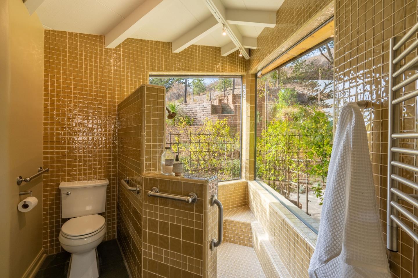 Detail Gallery Image 37 of 55 For 9 Story Road, Carmel Valley,  CA 93924 - 2 Beds | 2/1 Baths